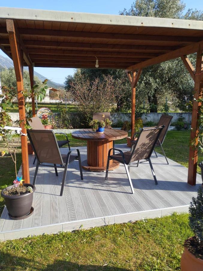 Mιχαλης Apartments Paramythia Esterno foto